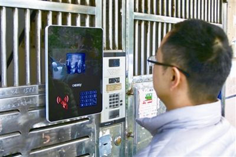 考勤机人脸与指纹录入：破解识别失败的三大技术瓶颈